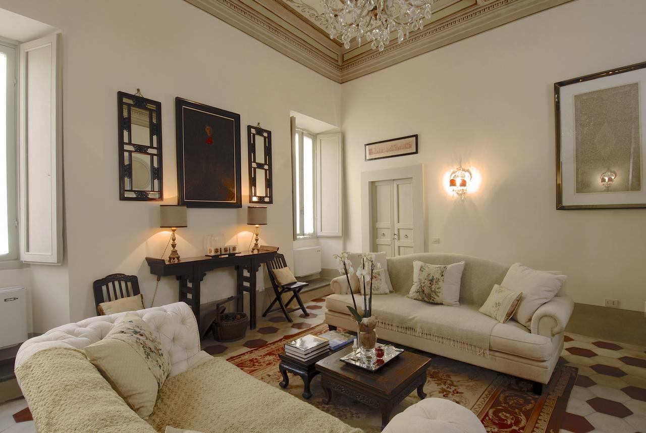 Palazzo Sant'Angelo Bed & Breakfast Spoleto Dış mekan fotoğraf