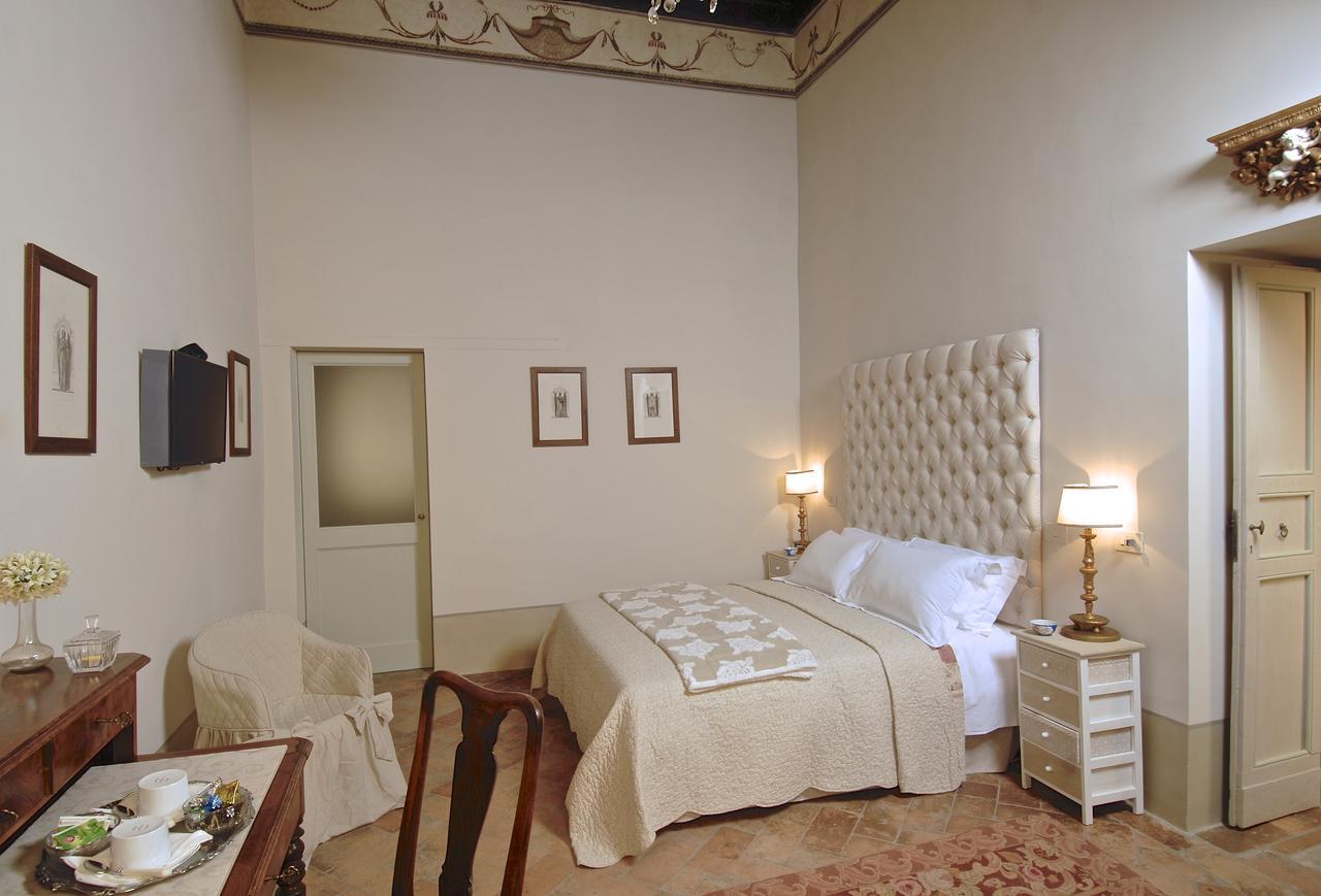 Palazzo Sant'Angelo Bed & Breakfast Spoleto Dış mekan fotoğraf